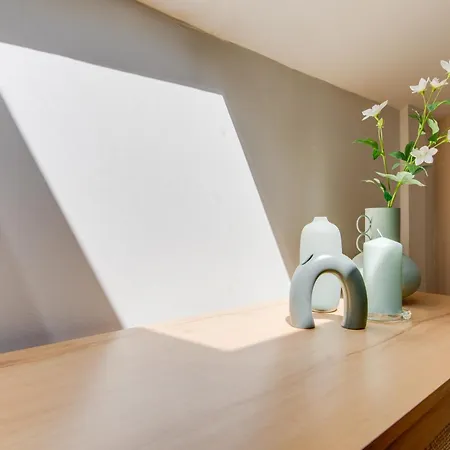 Apartment Elegant 3bds With Sauna Near The Dancing House And Riverside - Np