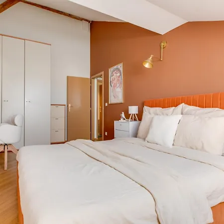 Elegant 3bds With Sauna Near The Dancing House And Riverside - Np * براغ