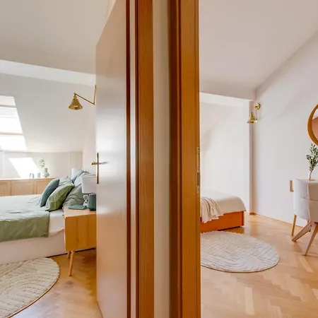 Elegant 3bds With Sauna Near The Dancing House And Riverside - Np * براغ