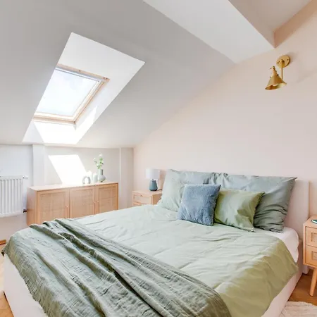 Elegant 3bds With Sauna Near The Dancing House And Riverside - Np