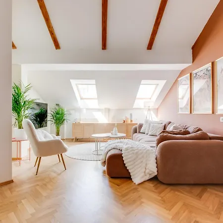 Elegant 3bds With Sauna Near The Dancing House And Riverside - Np * براغ