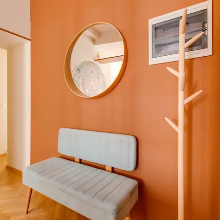 Elegant 3bds With Sauna Near The Dancing House And Riverside - Np